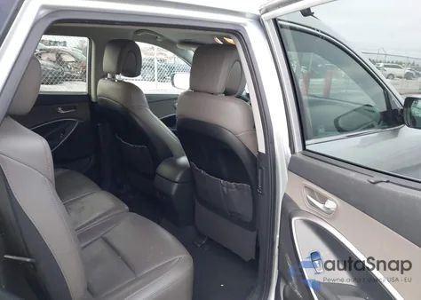 2017 Hyundai Santa Fe Sport 2.4L z USA, uszkodzony, nr VIN 5XYZUDLB8HG478382